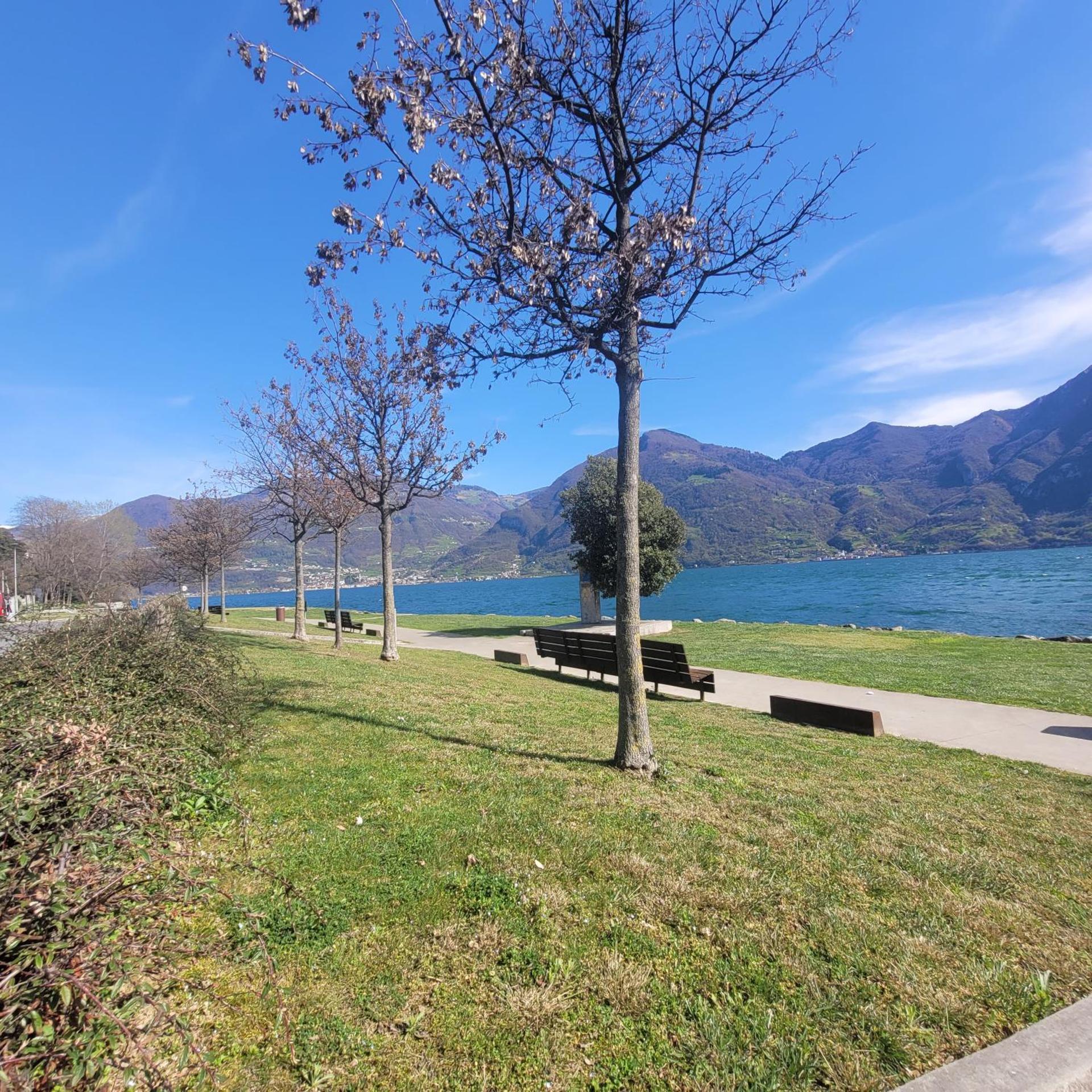 Onda del lago Mountain Lake Iseo Hospitality