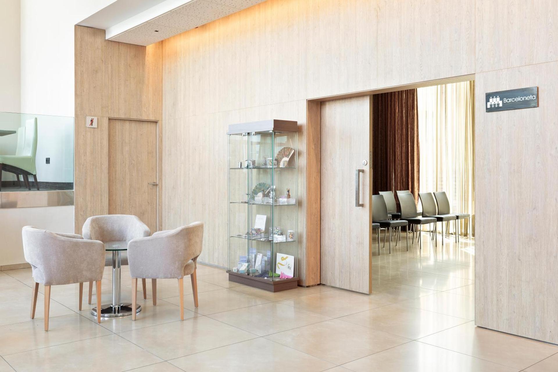 Meeting/conference room