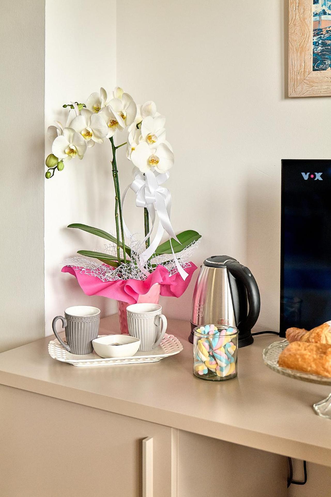 Coffee/tea facilities