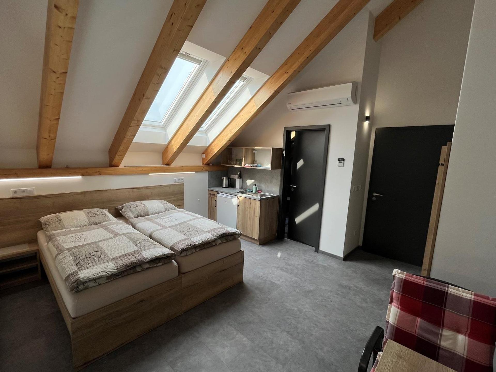 Penzion Kunc - Ubytování v soukromí - Borová 607, Příbram - Střední Čechy