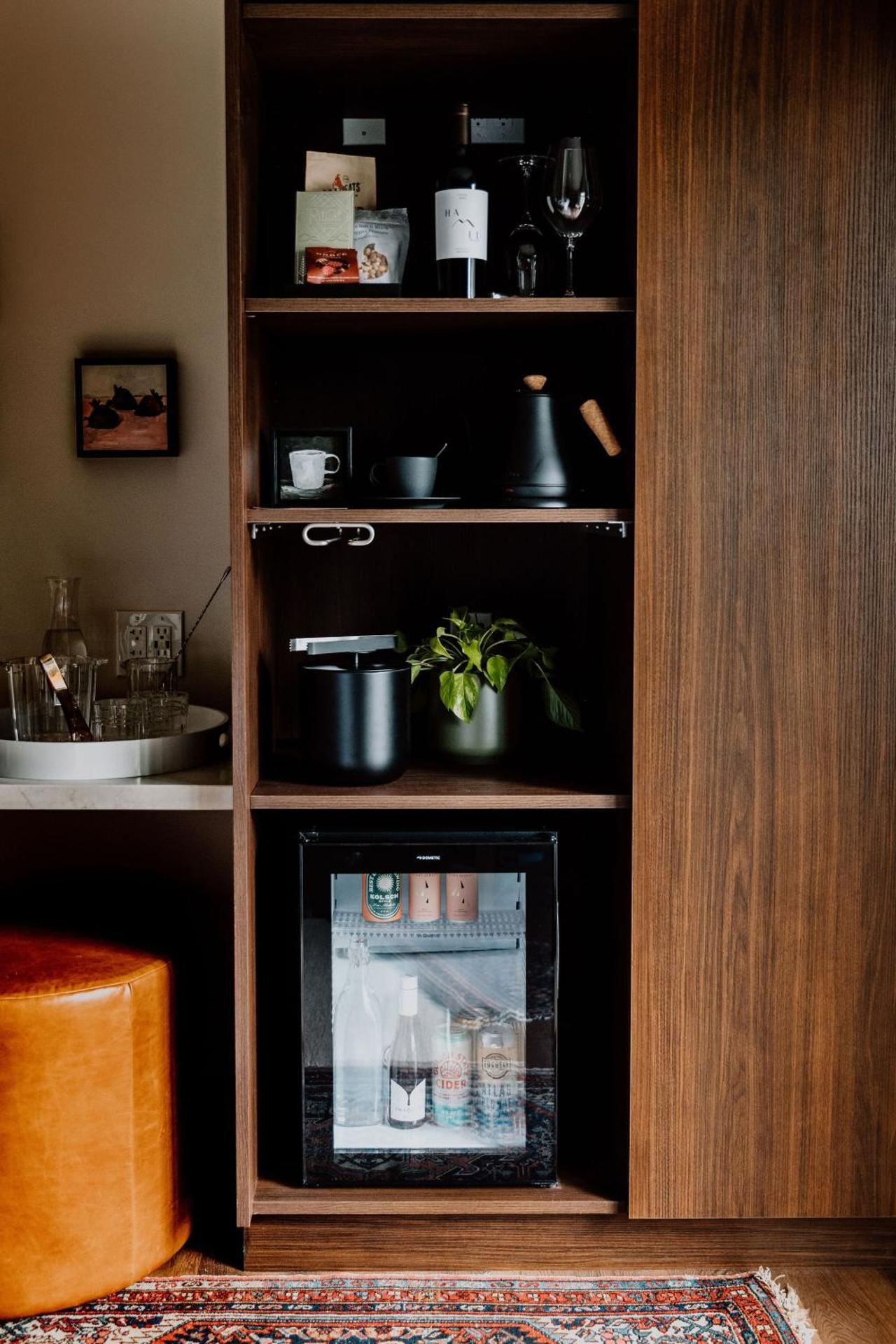 minibar