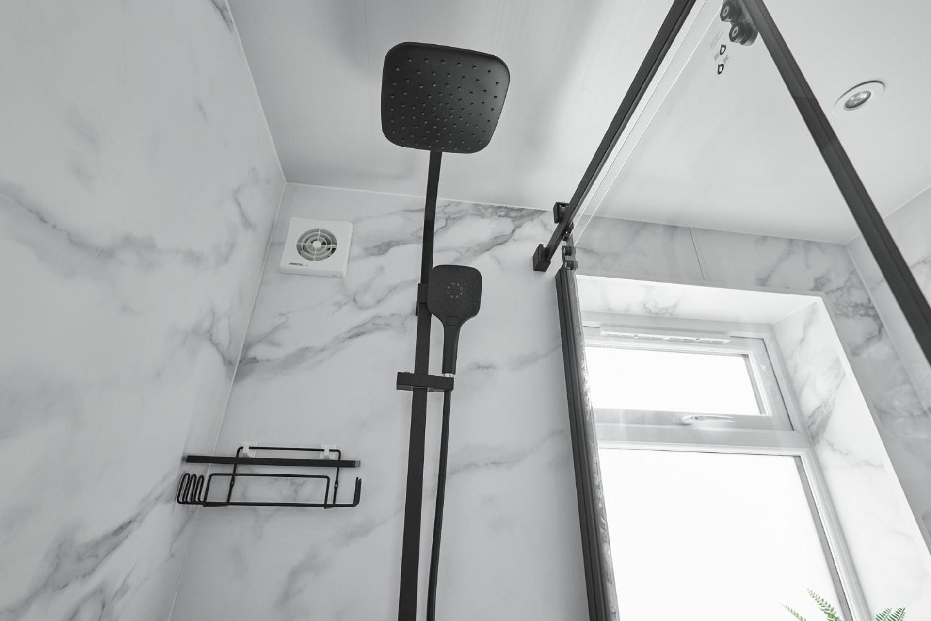 The Believe Boutique (Believe Bar & Bedrooms)