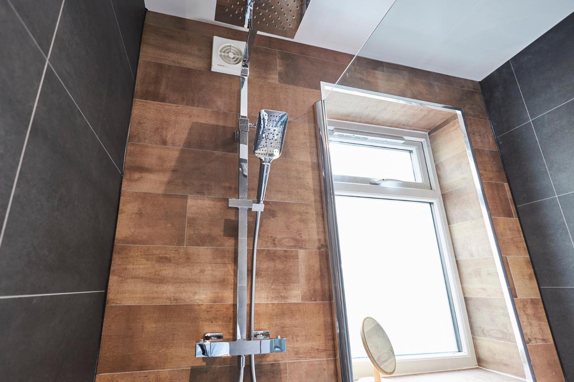 The Believe Boutique (Believe Bar & Bedrooms)