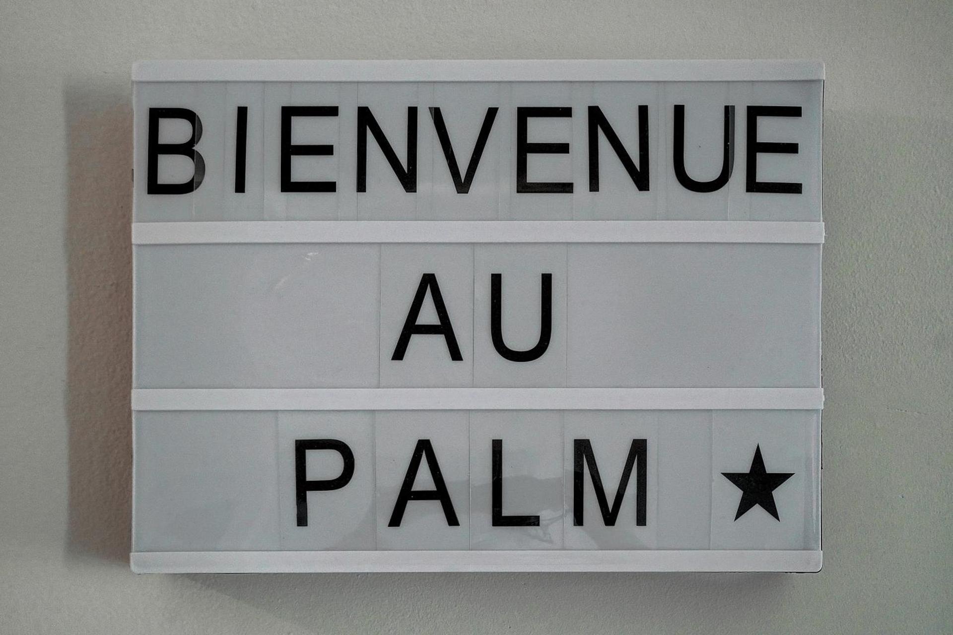 Logo/Certificate/Sign