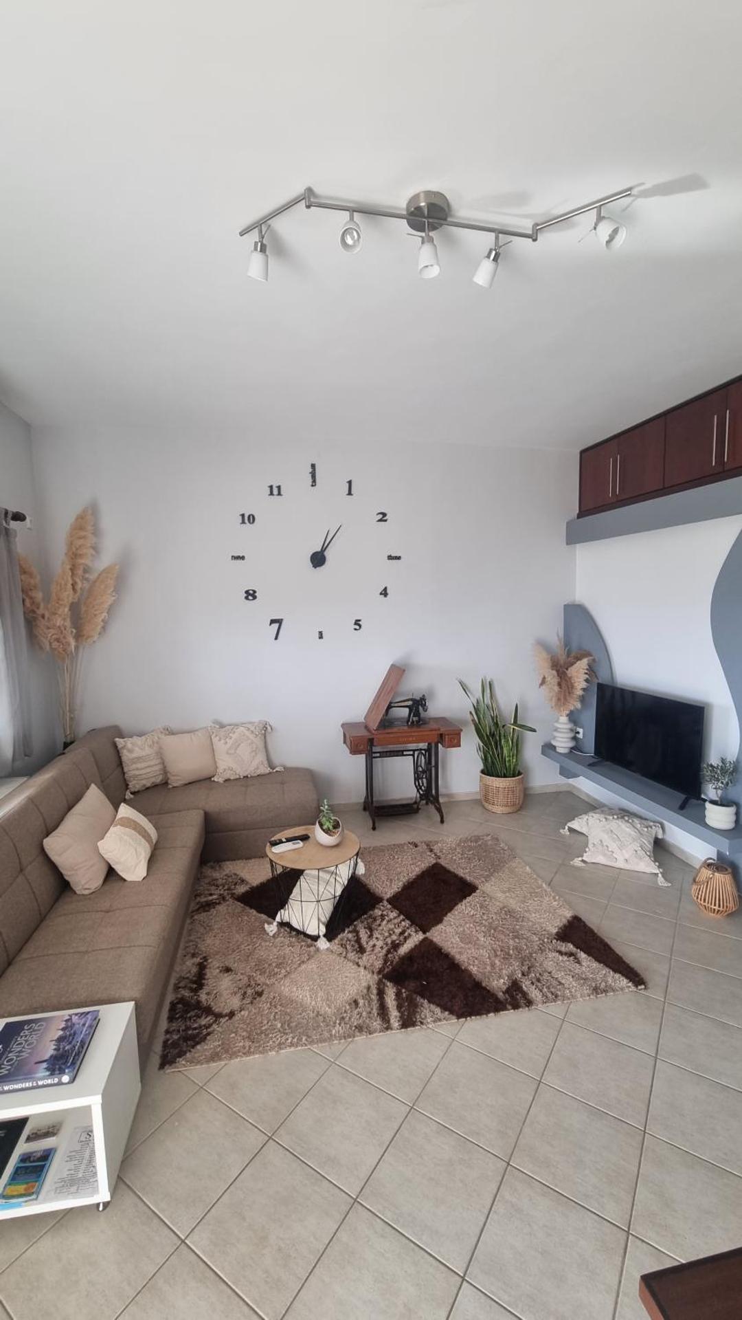 Voulitsa's Apartment