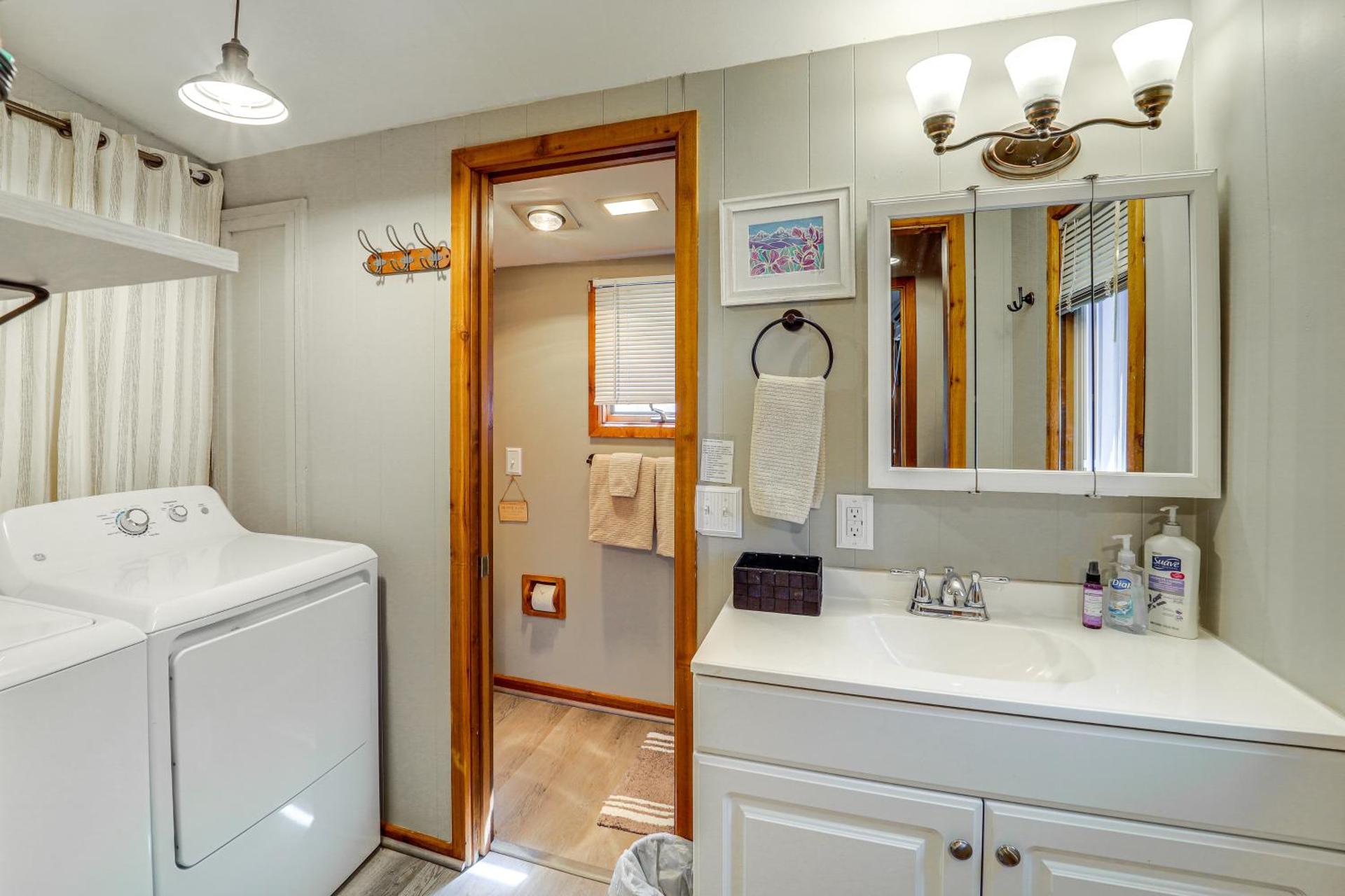 Near Lake and Trails Rustic Newland Cabin with Deck!