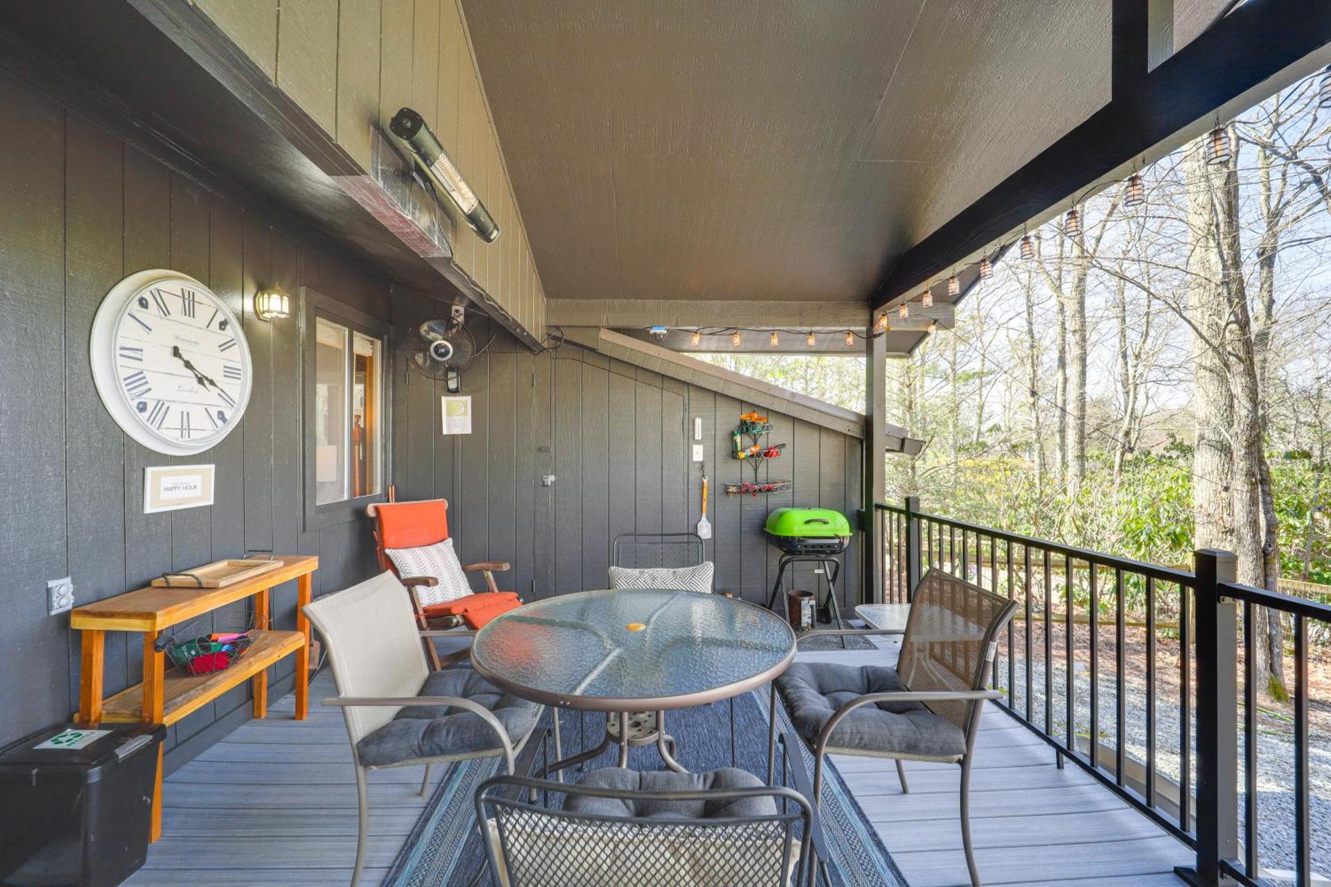 Near Lake and Trails Rustic Newland Cabin with Deck!