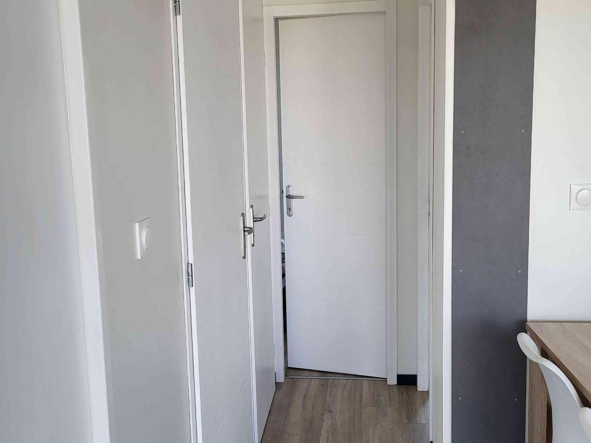 Chalet confortable 2 chambres près du lac de Jouarres - FR-1-783-8