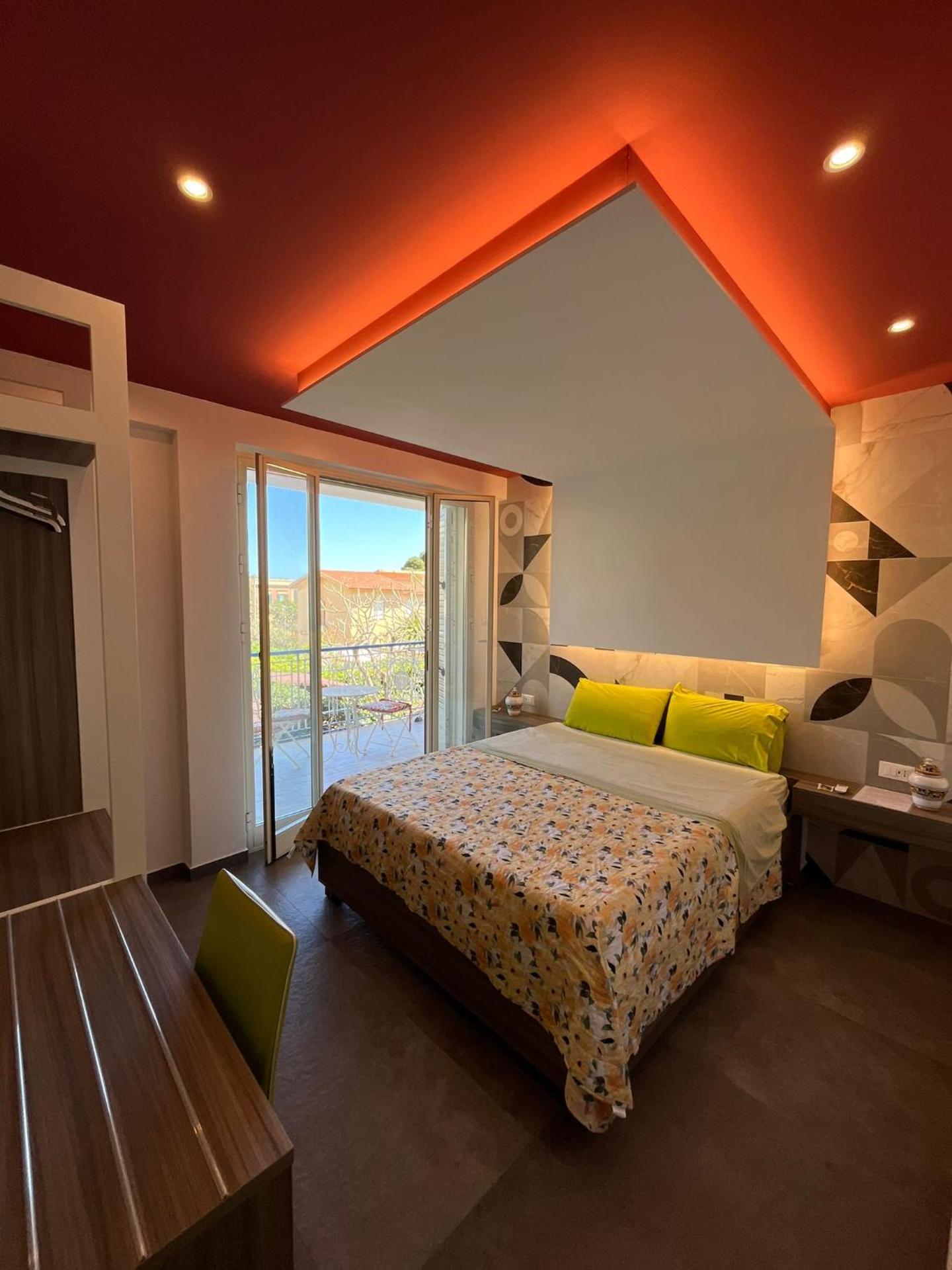 Mongibello Palace B&B