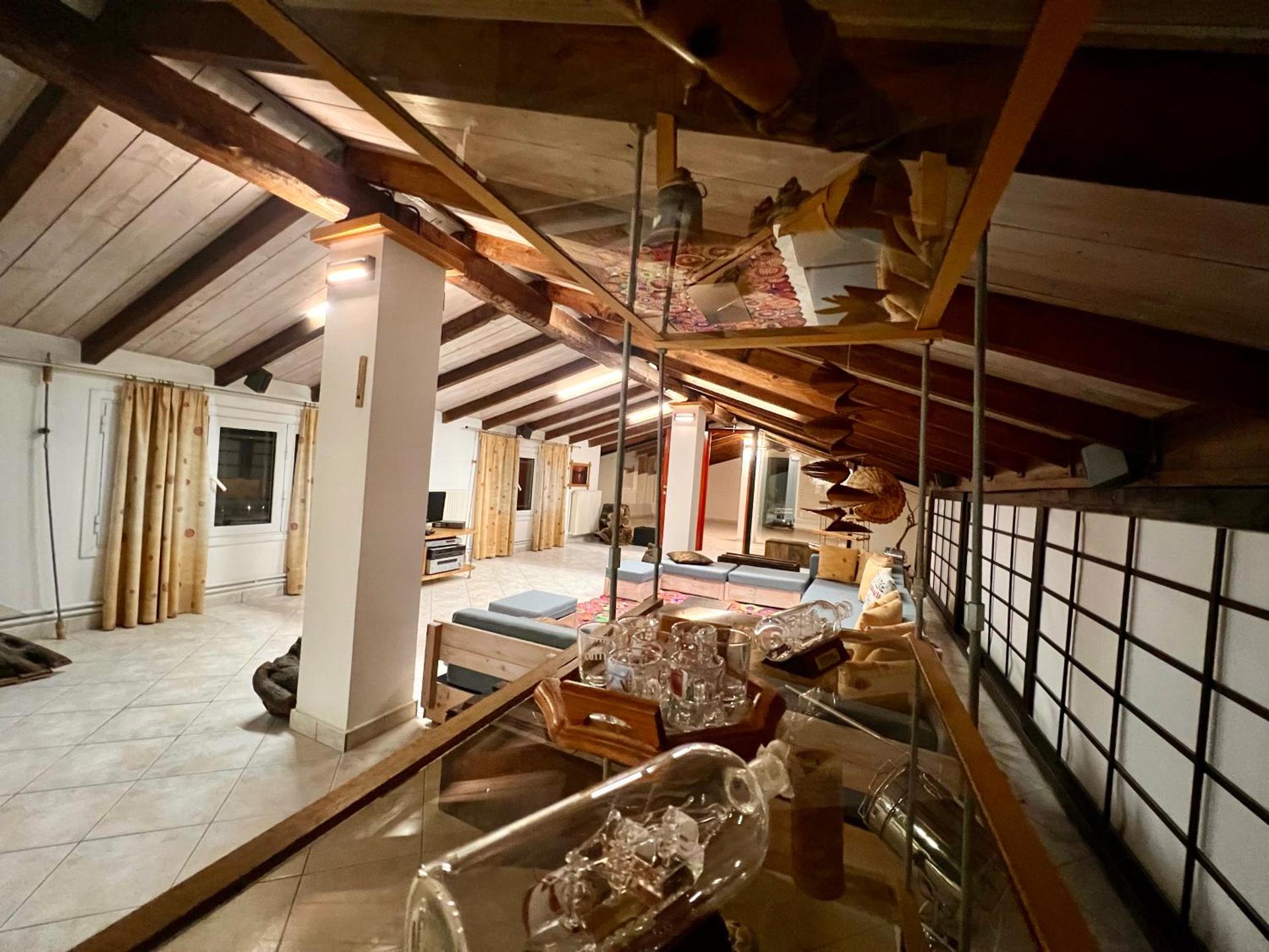 Ξύλο Μεταλο γυαλί