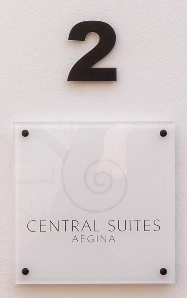 Central Suites Aegina 2