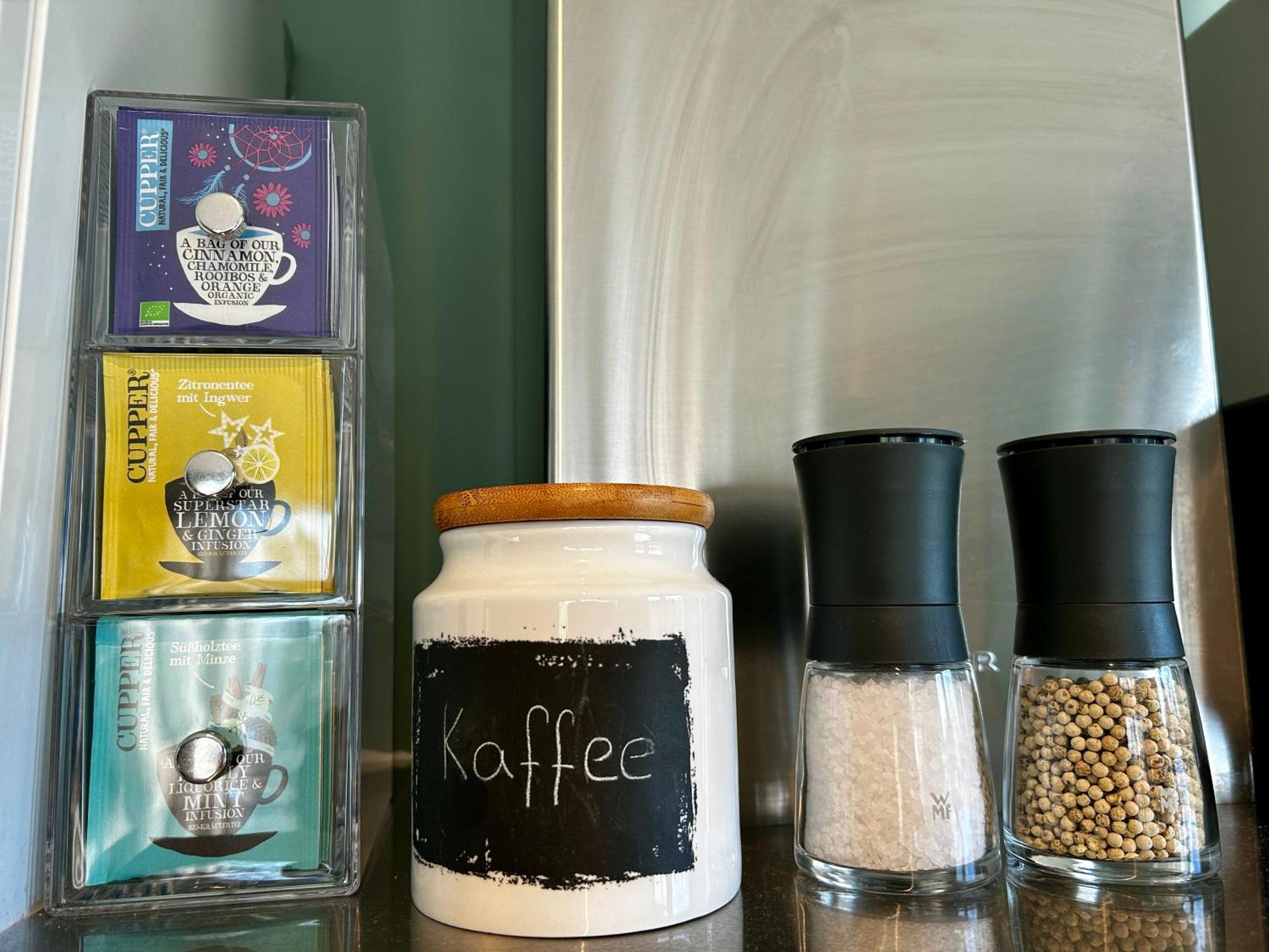 Coffee/tea facilities