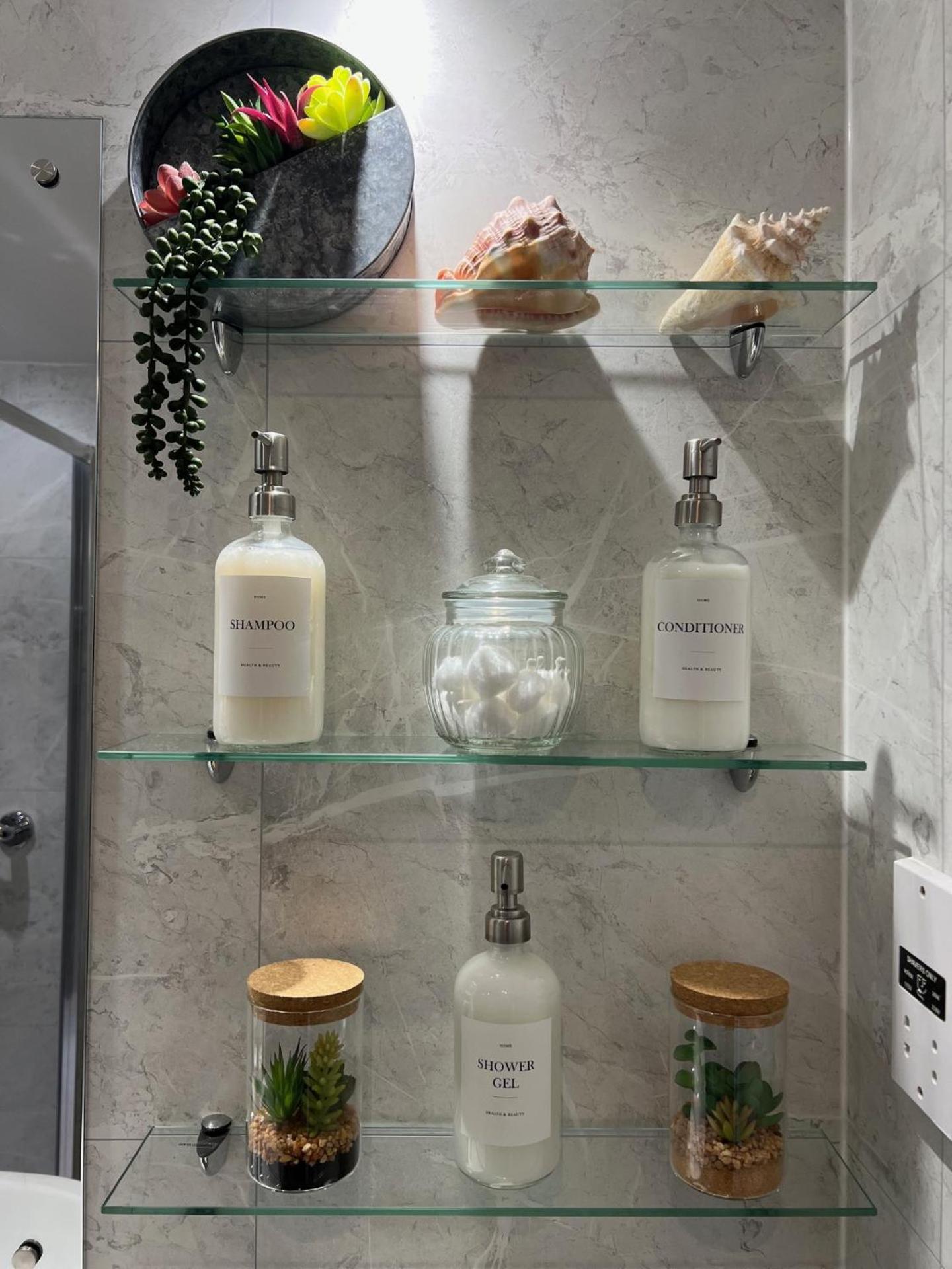 CockleDora, A Luxury Ground Floor Beachfront Apartment