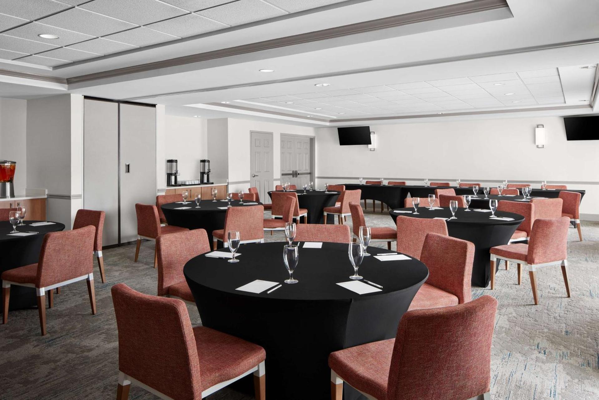 Meeting/conference room