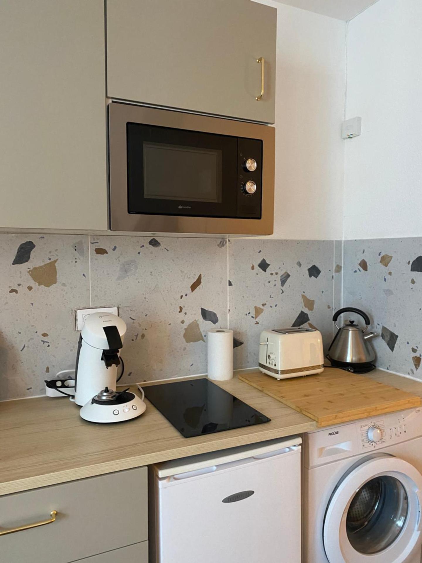 Coffee/tea facilities