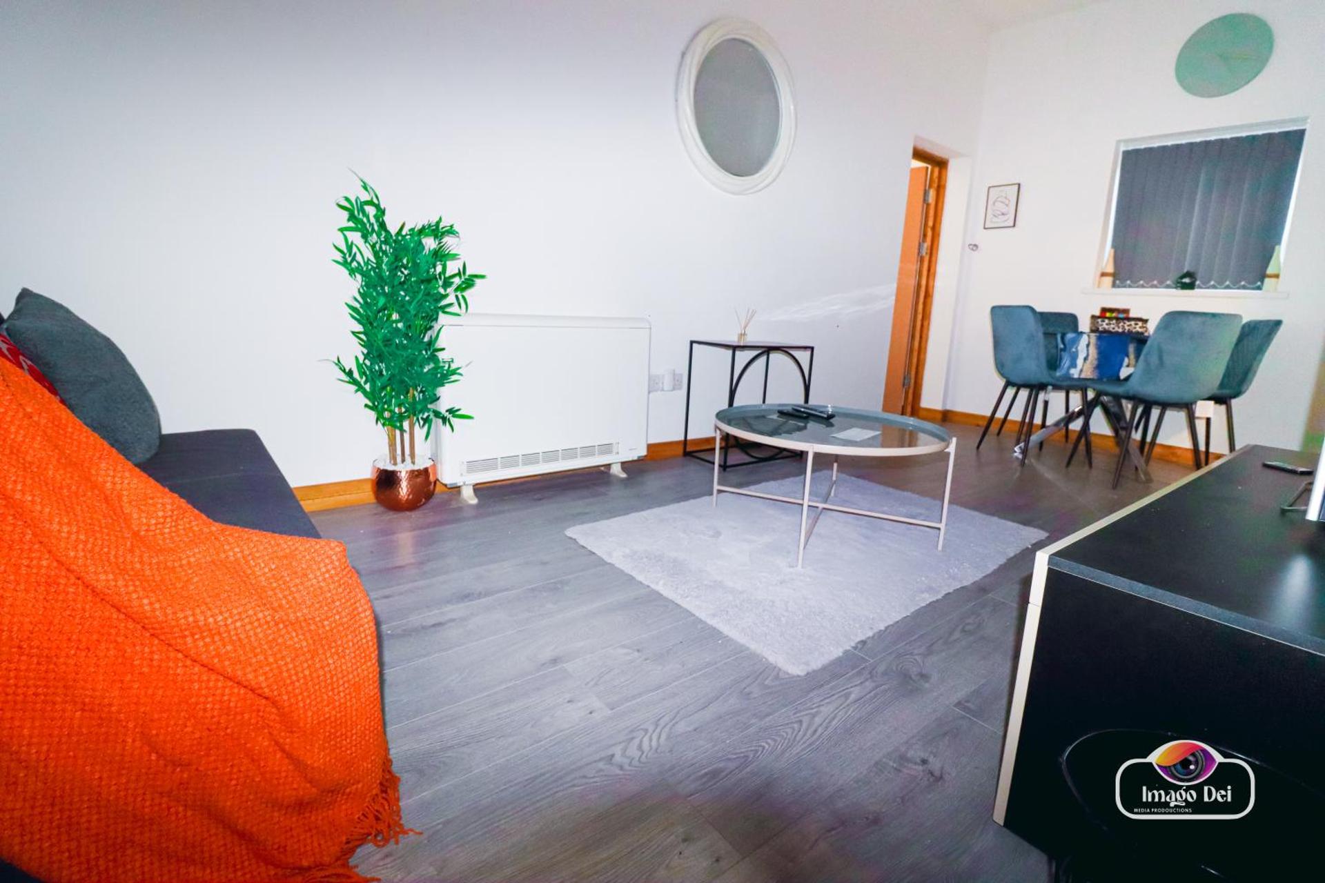 Stunning Flats in Handsworth Birmingham Close to ONE STOP Perry barr andAston Football club