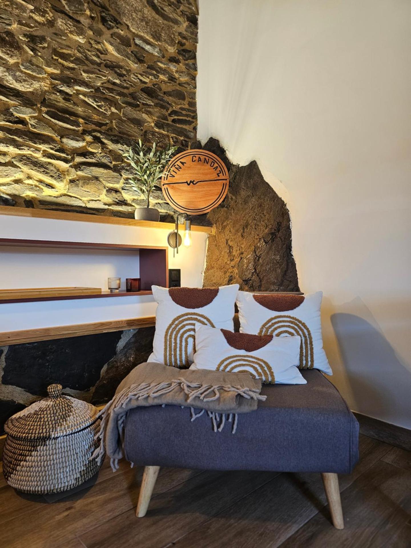 Viña Candaz By Oktheway