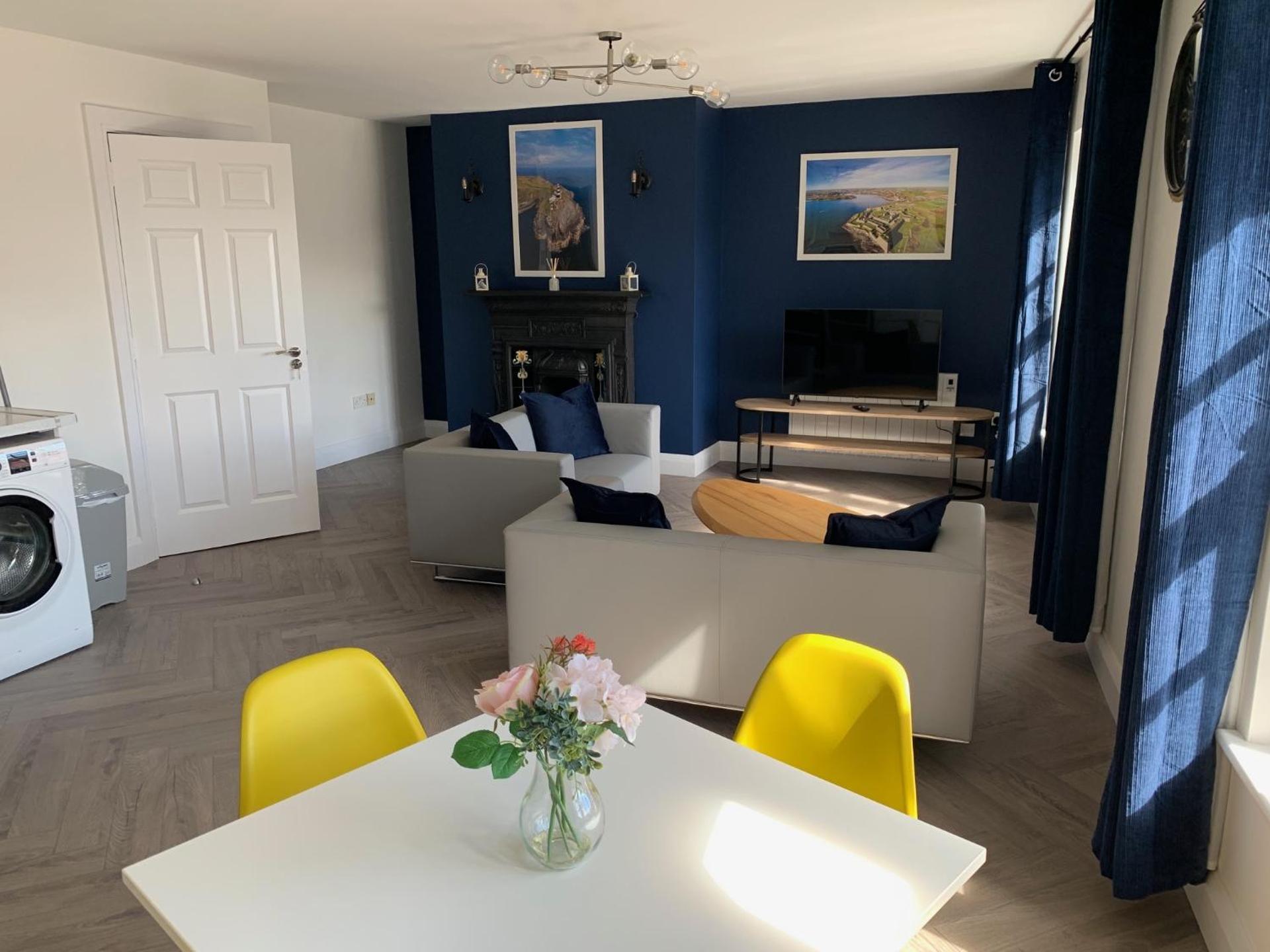 Town Center Beautiful 1 Bed Apartment