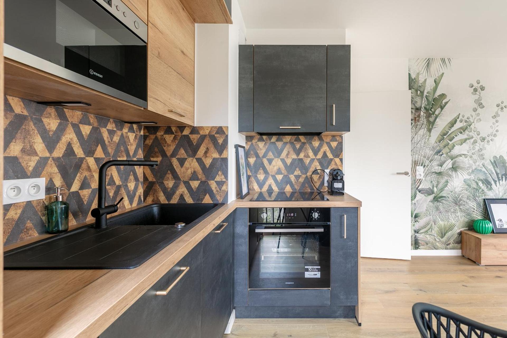 Kitchen or kitchenette