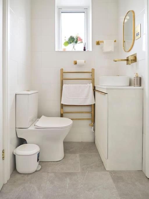 Rofennie Suite -Luxury ensuite room!