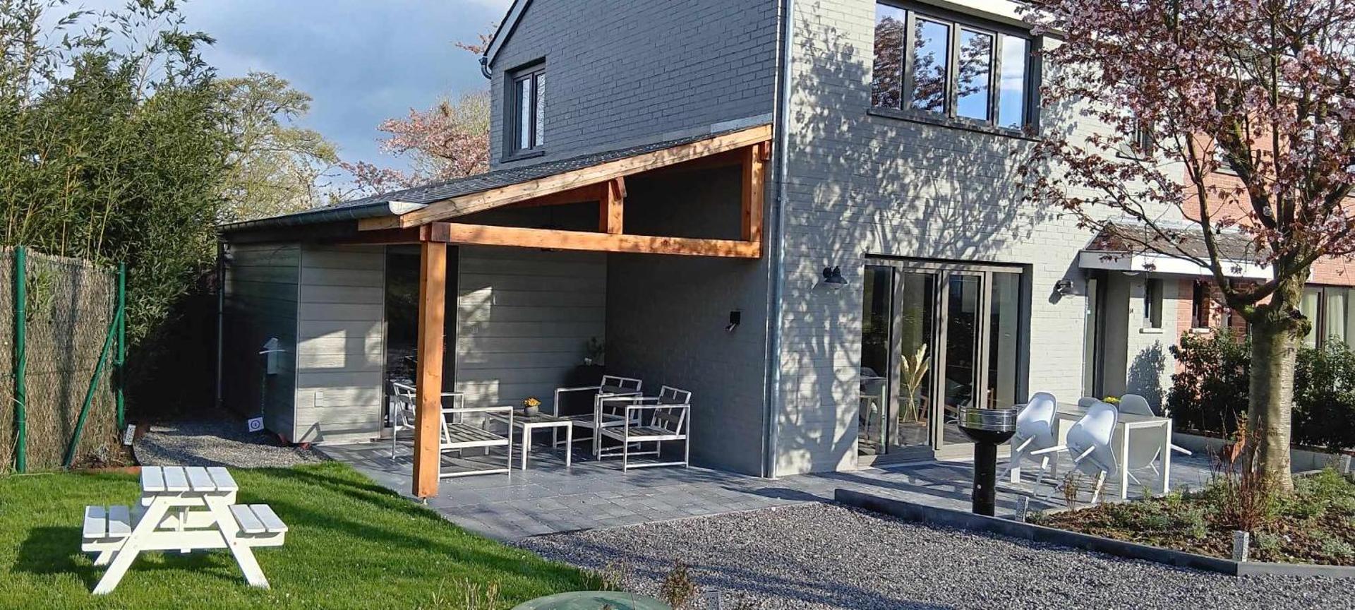 Inner courtyard view