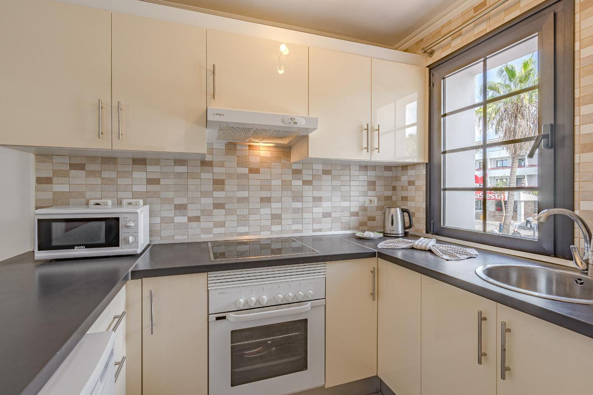 estudio reformado PARQUE SANTIAGO 1