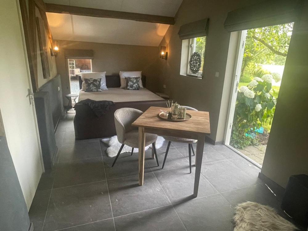 Bed & Breakfast+ De Kooimolen