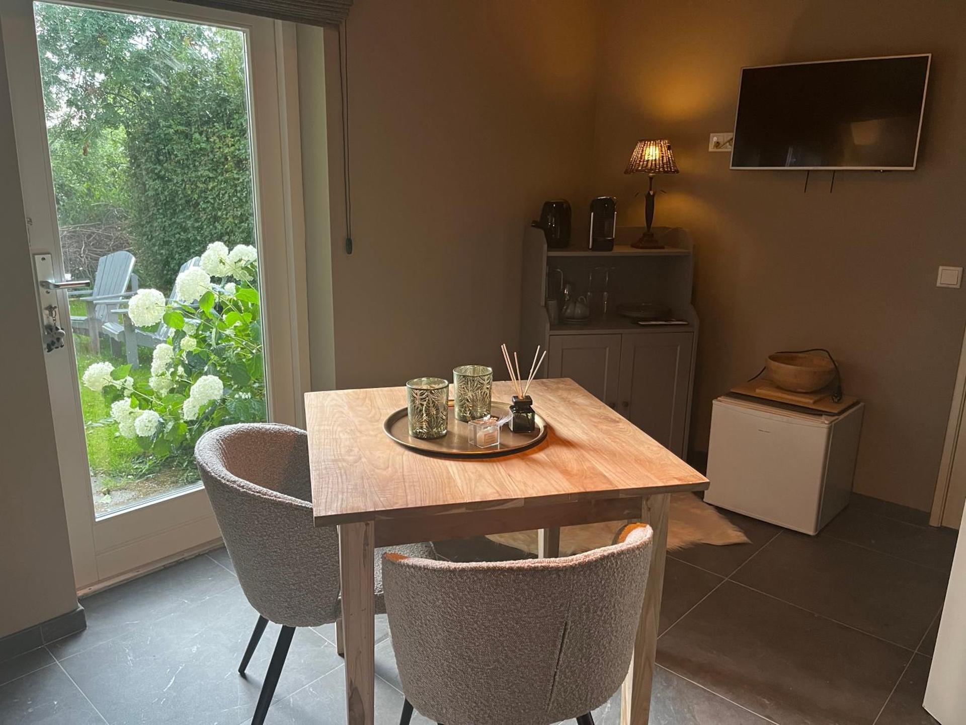 Bed & Breakfast+ De Kooimolen