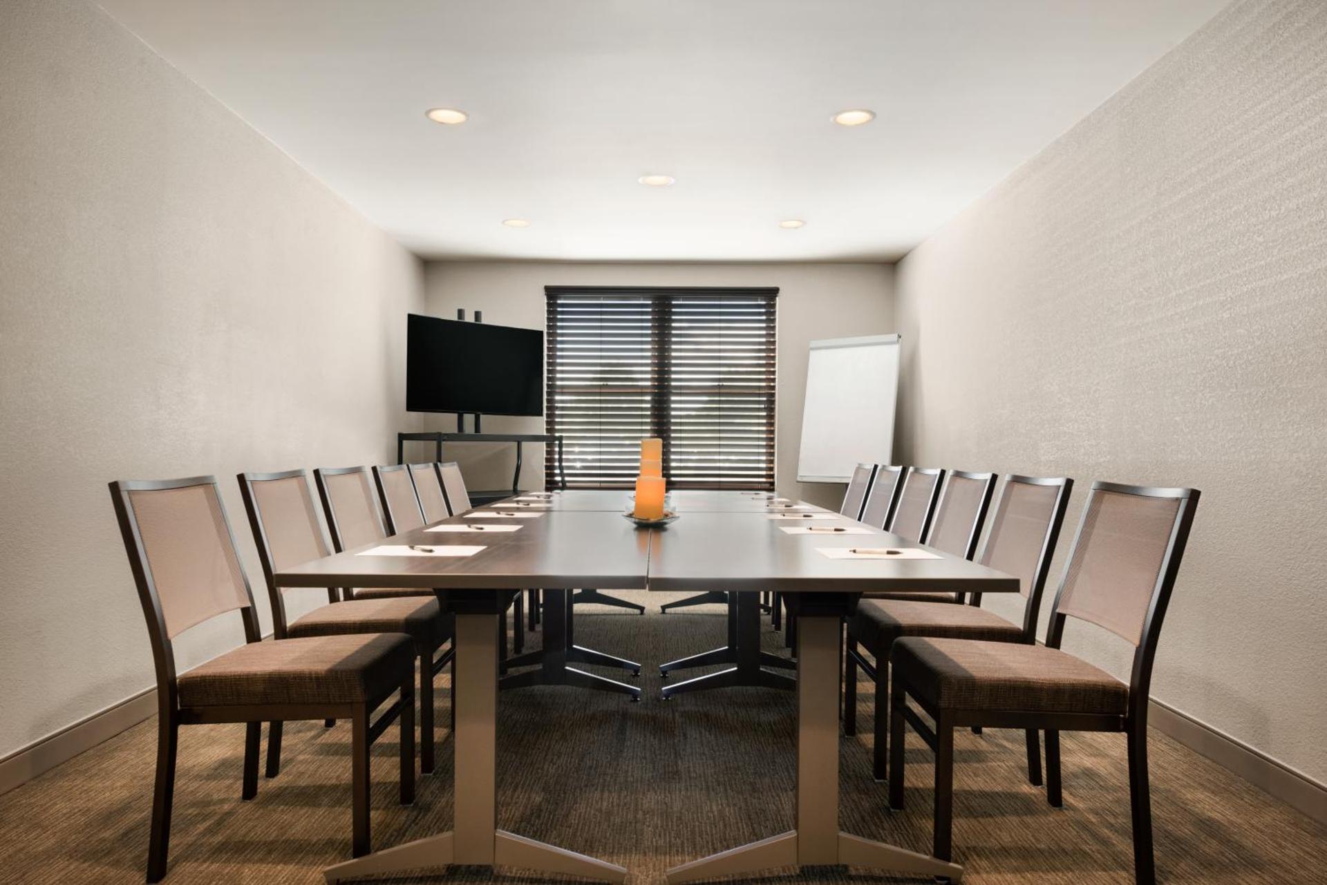 Meeting/conference room