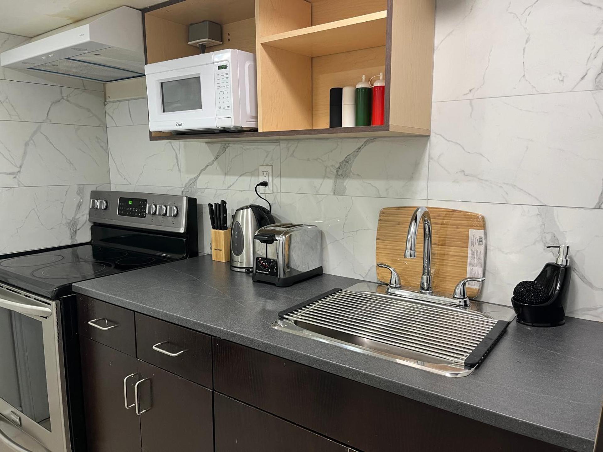 Entire Basement Apartment in Mississauga, Etobicoke