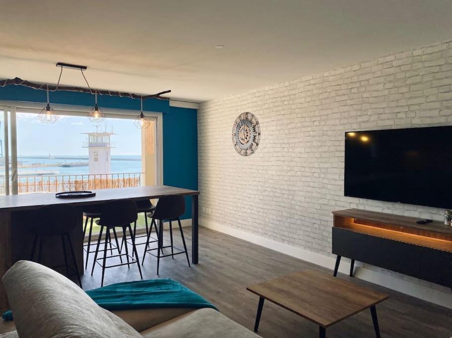 Panoramic - Magnifique T3, Climatisé avec Parking