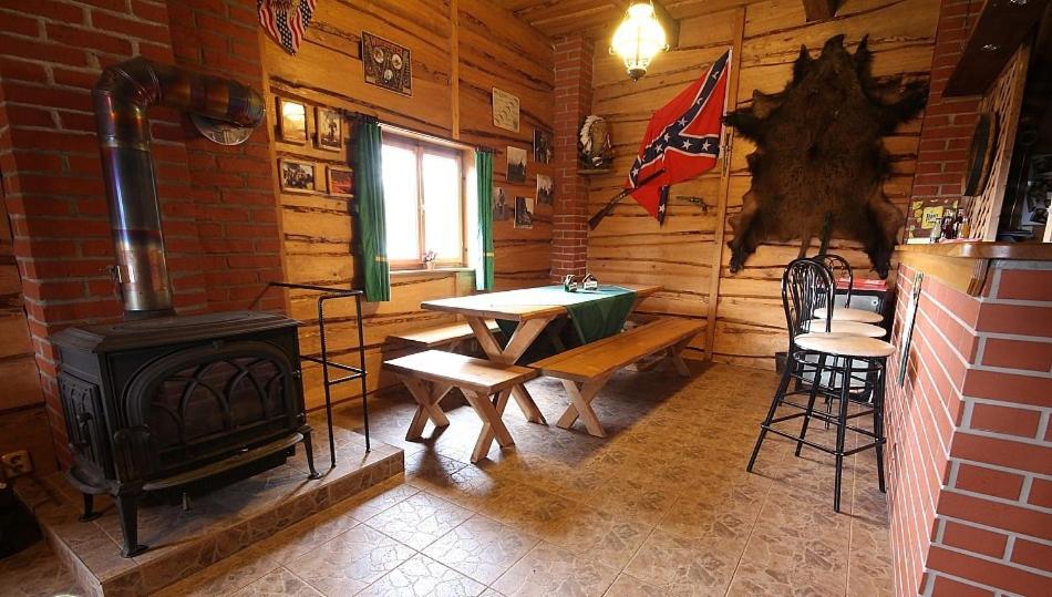 chata Pohoda, chata Kvítek, chata Western