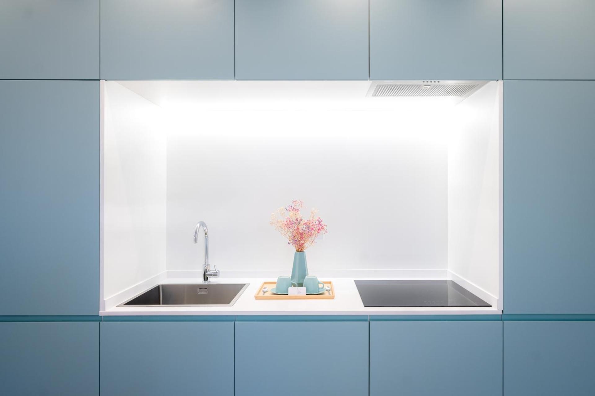 Kitchen or kitchenette