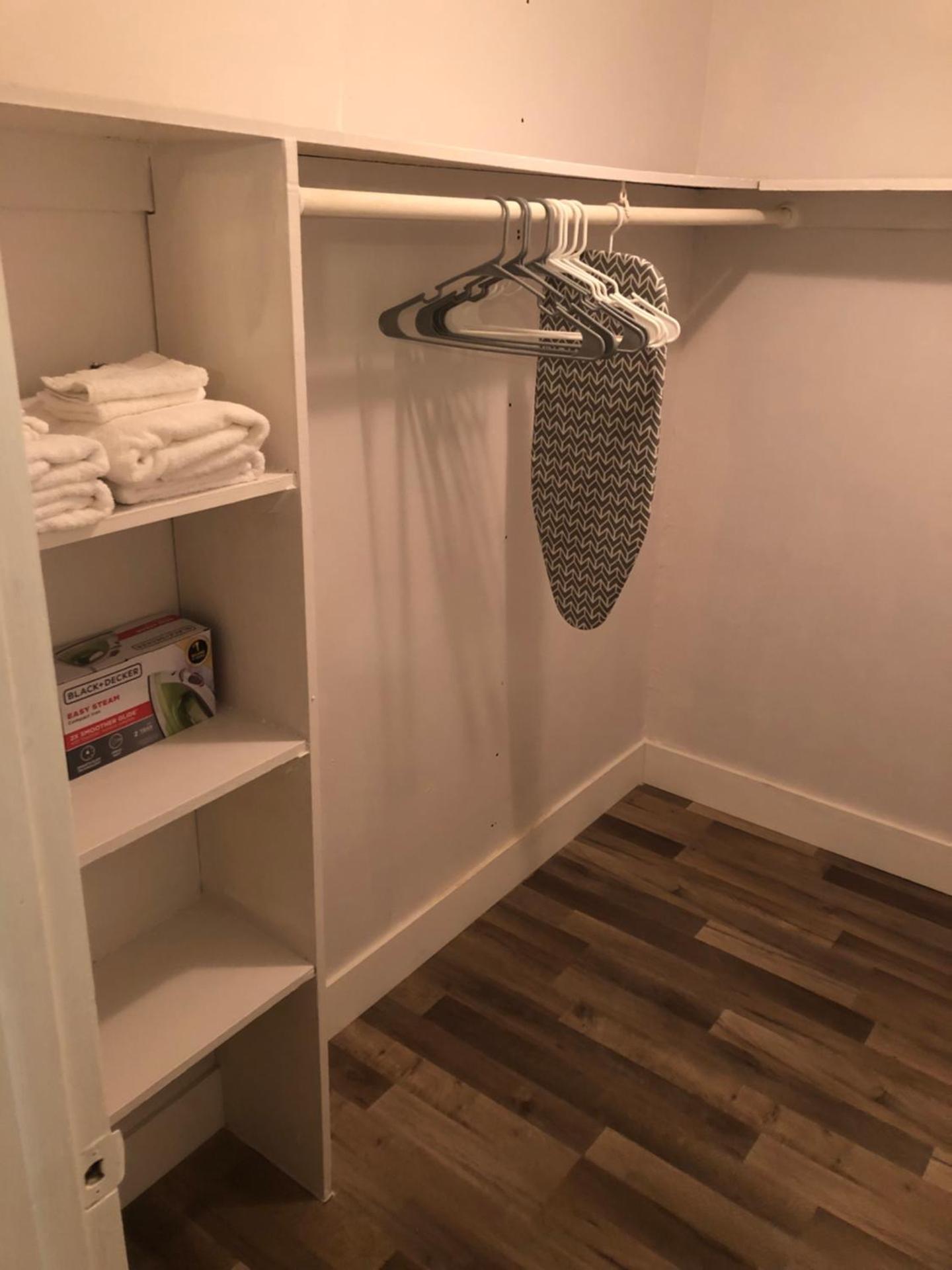 City First Story Apartments & Cottage