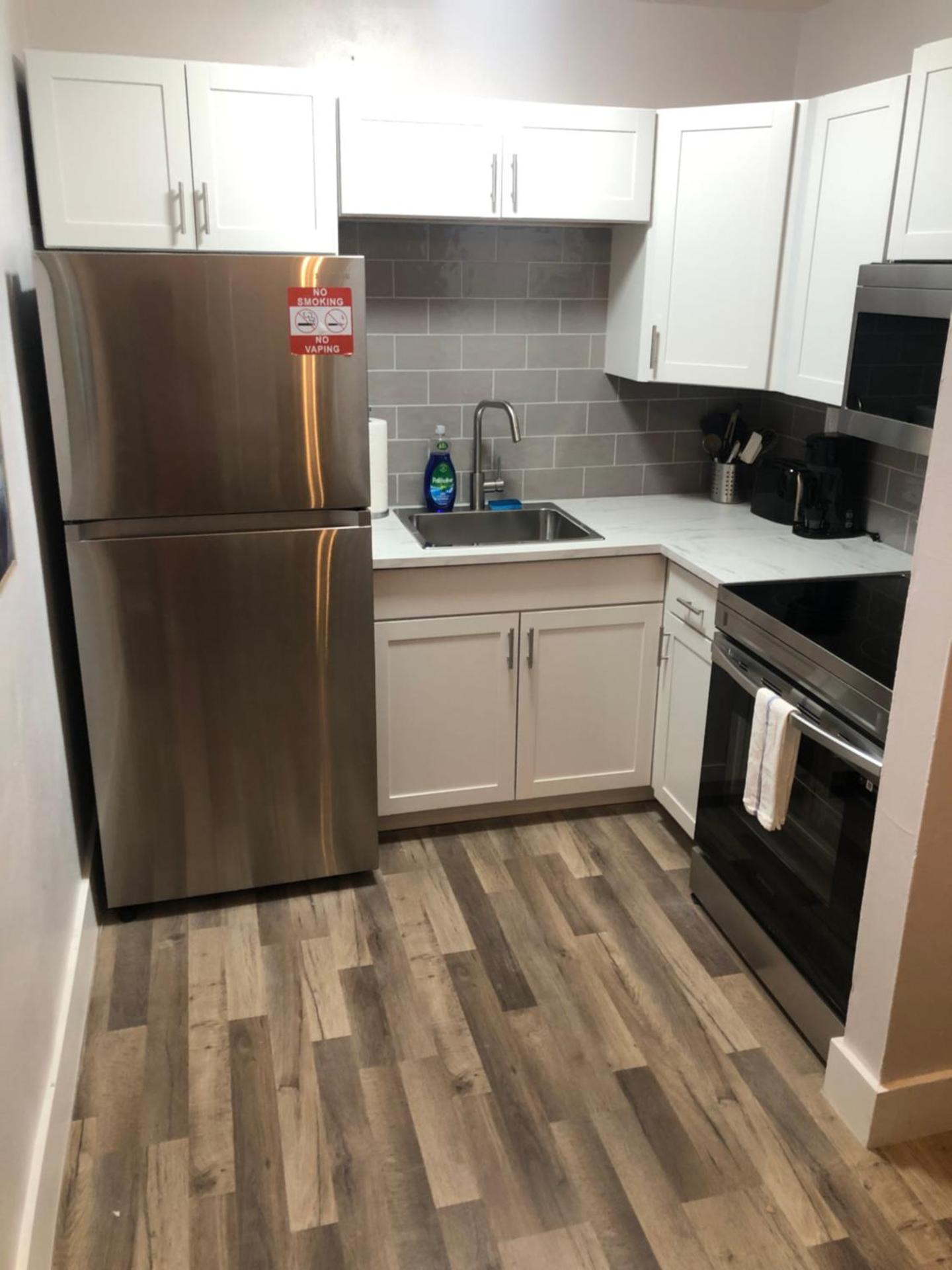 City First Story Apartments & Cottage