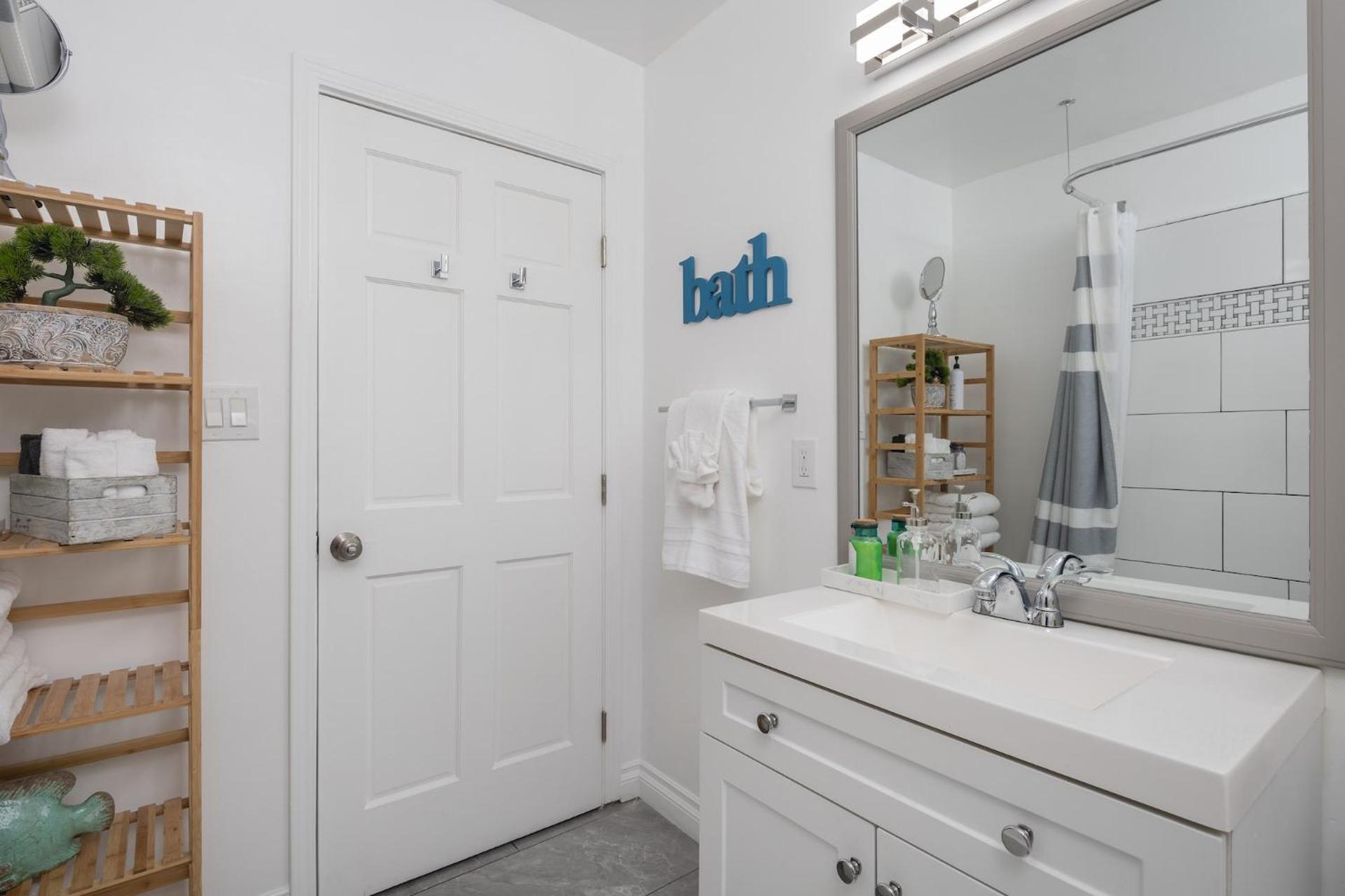 3 Bedroom House - Fire Pit Table BBQ - 10 Guests