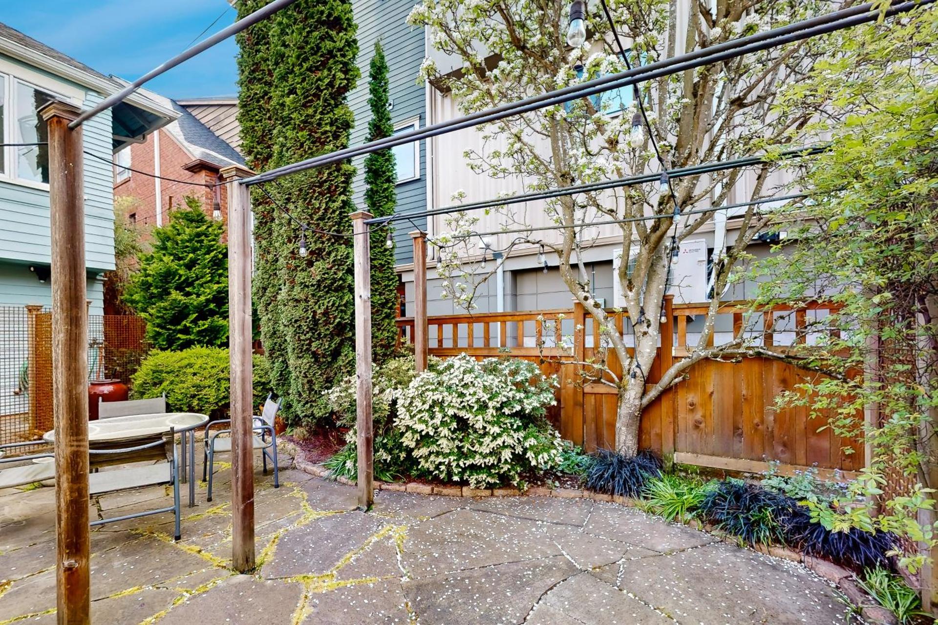 Greenlake Hidden Oasis