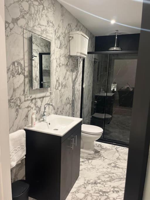 The Boathouse 2 Bedroom Apartment in Ripon