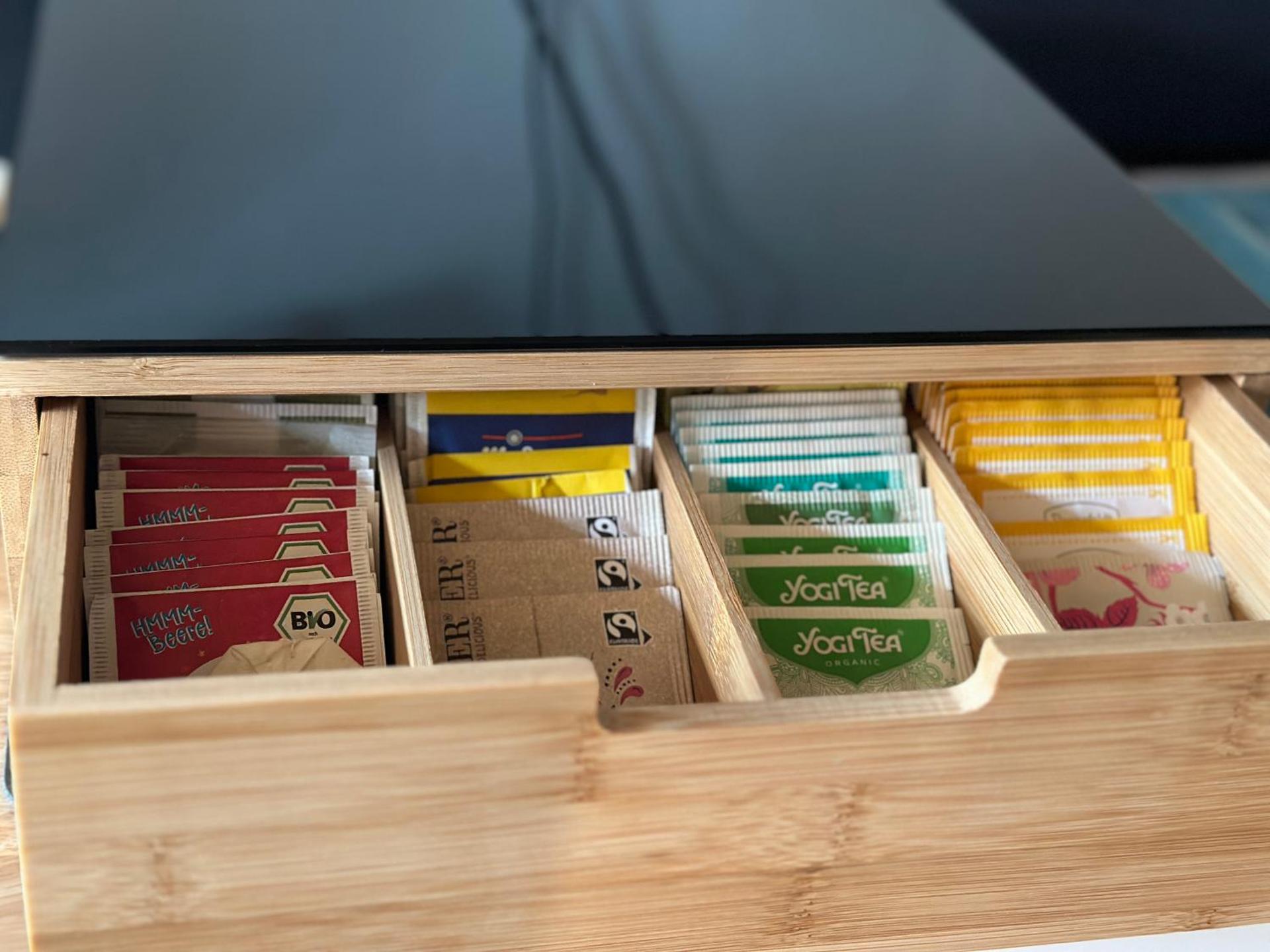 Coffee/tea facilities