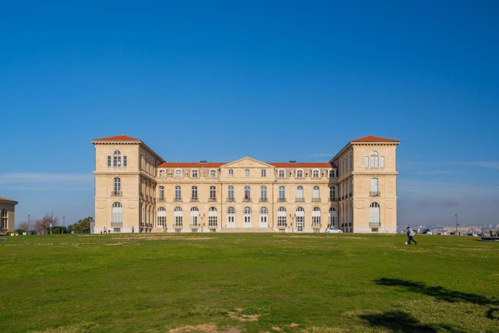 Le St Victor, garage privé, 1 minute du Vieux Port