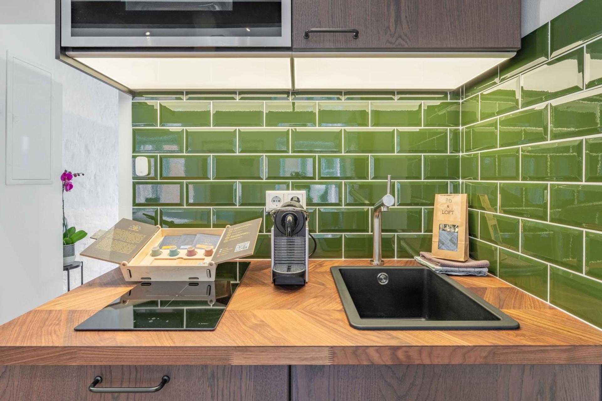 Coffee/tea facilities