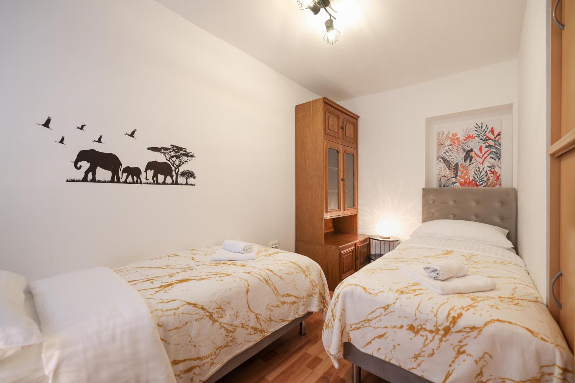 Viva - 2 bedroom apt in city centar