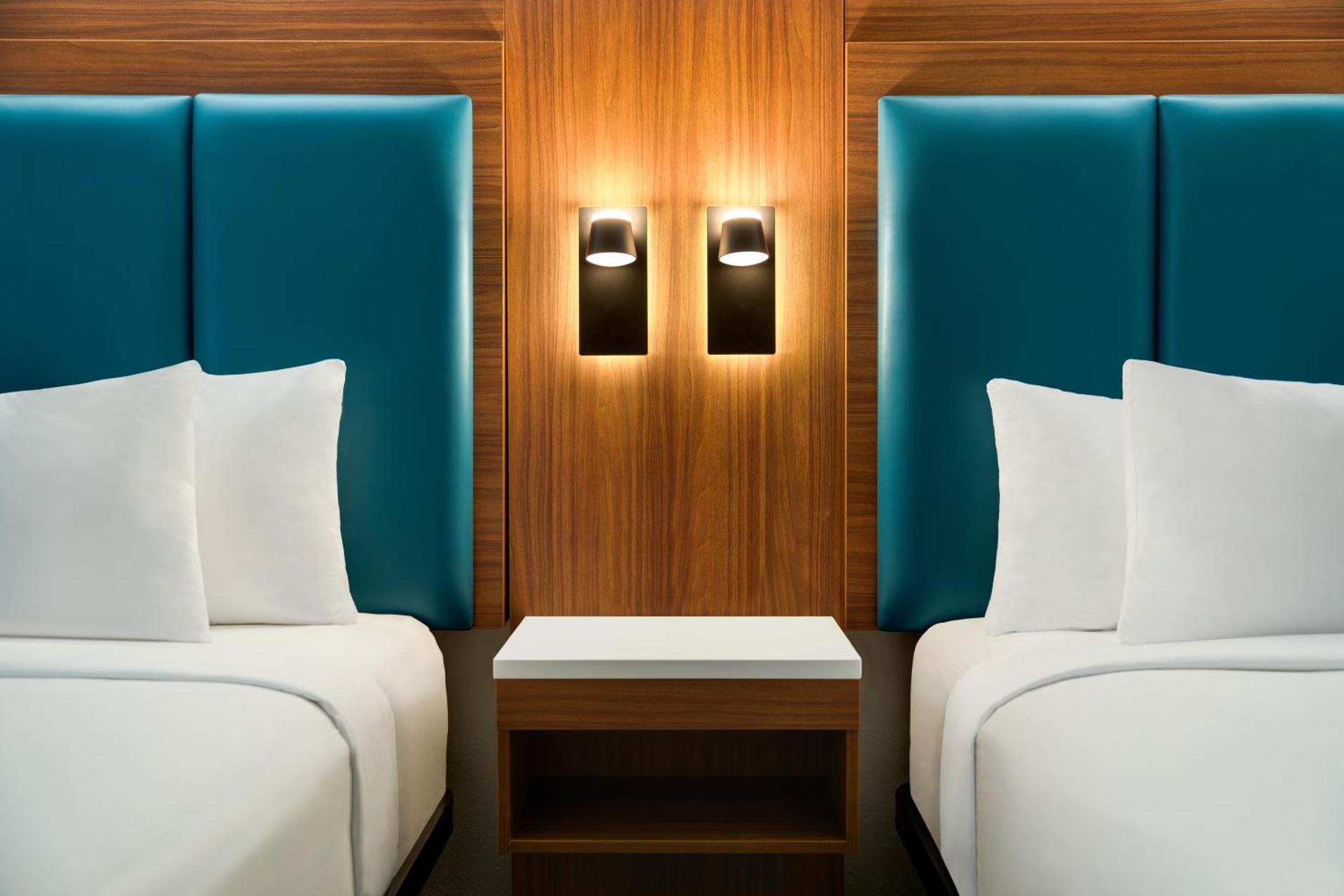 Queen Room with Two Queen Beds - Non-Smoking