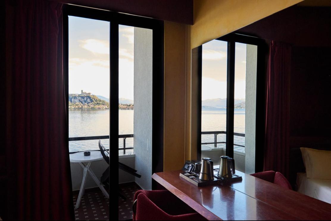 Single Room with Lake View