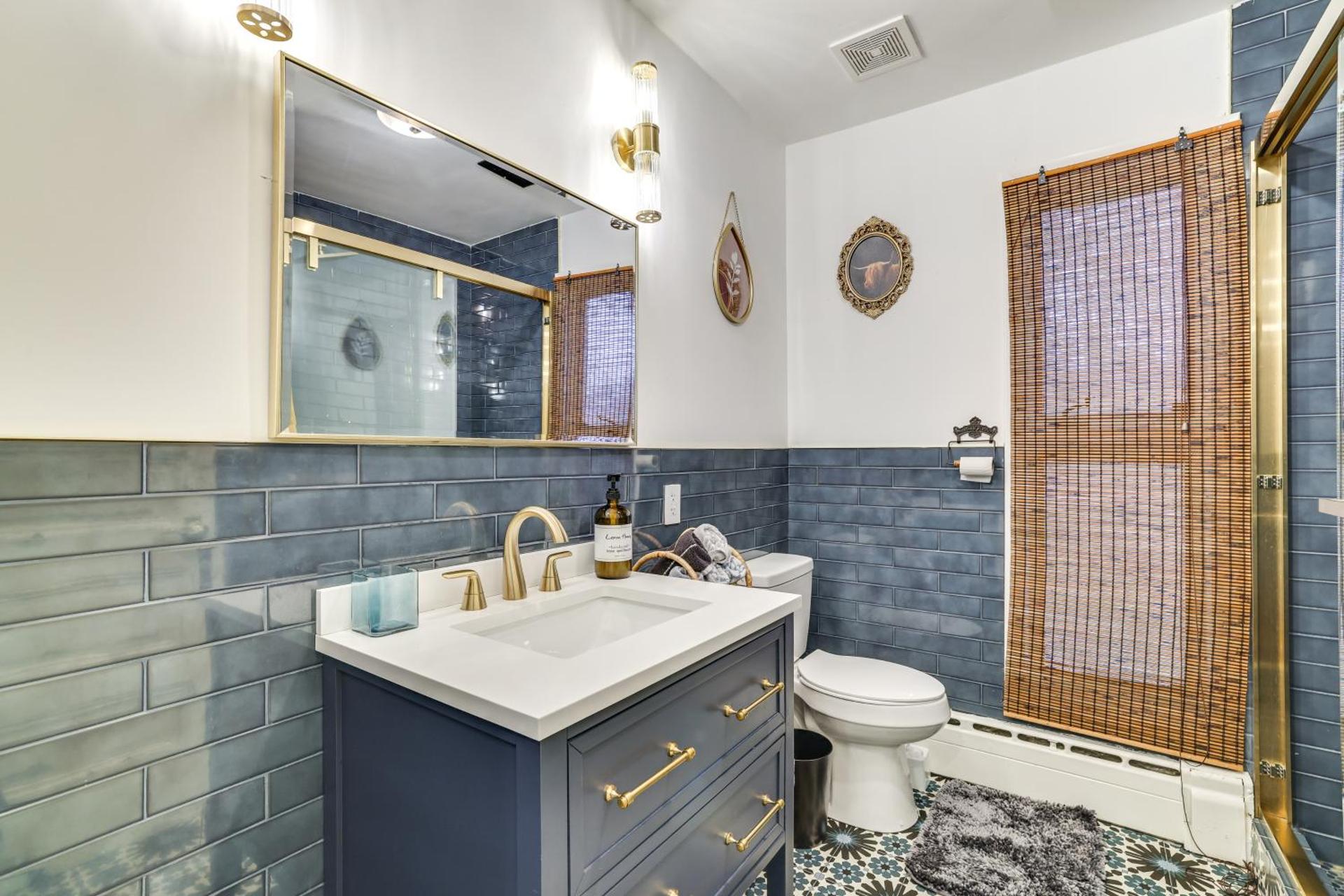 Game Room and Hot Tub! Cresco Family Home