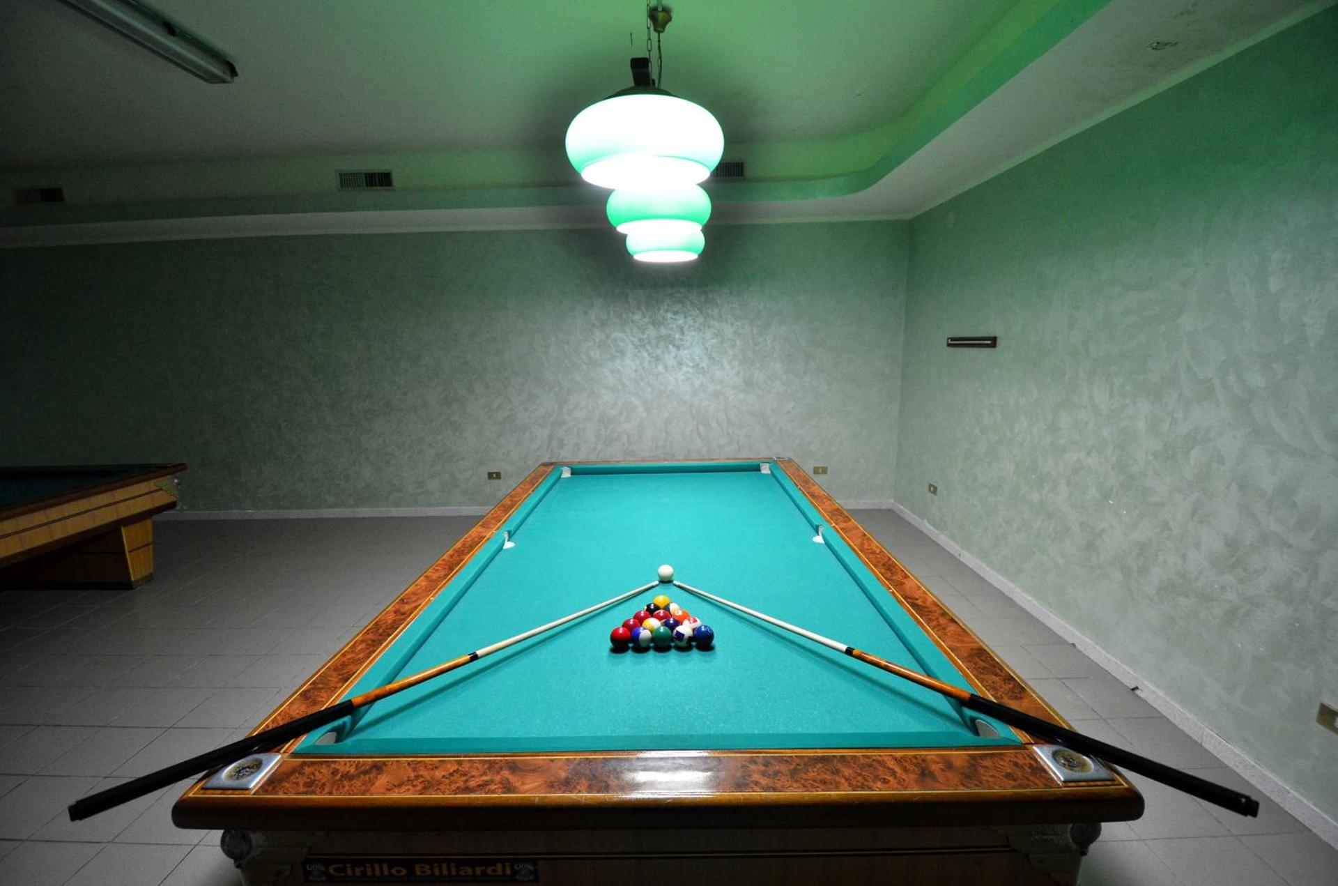 Billiard
