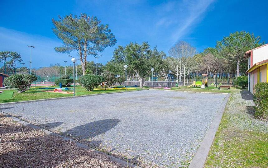 Jolie maisonnette dans village vacances Soustons plage