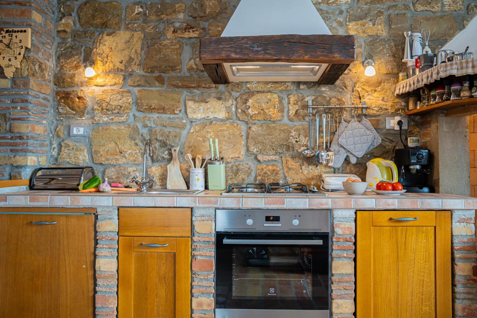 Holiday Home Belveder Motovun with heated pool