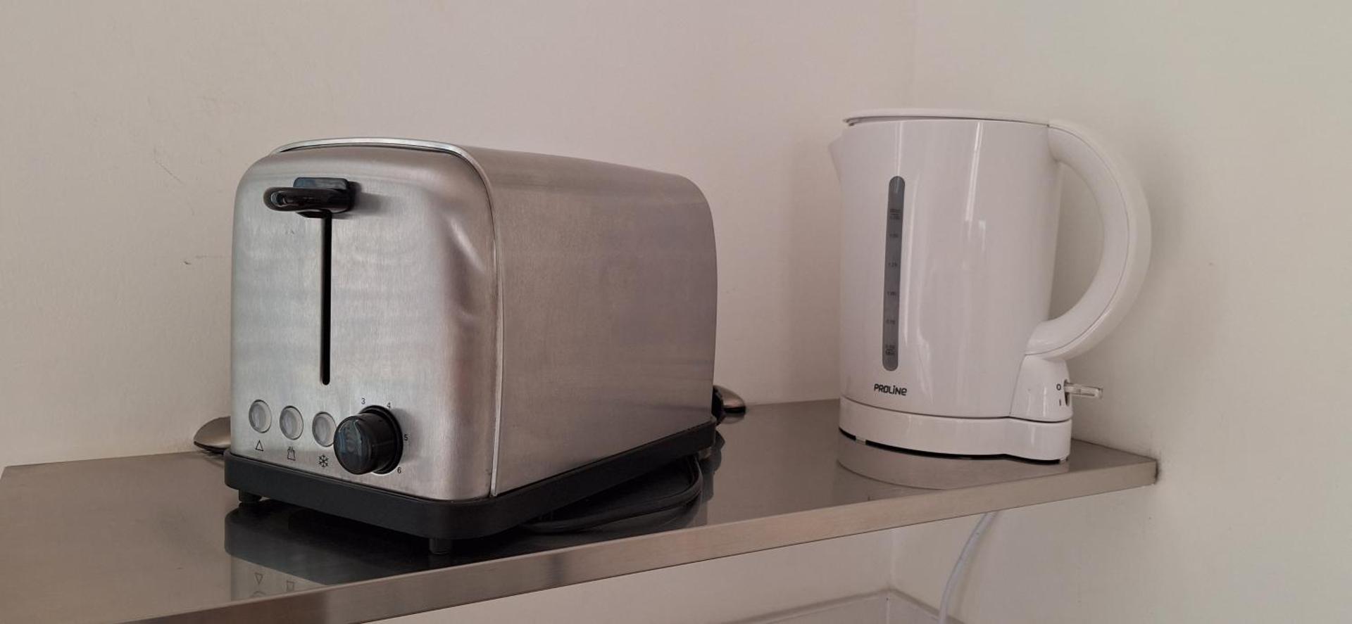 Coffee/tea facilities