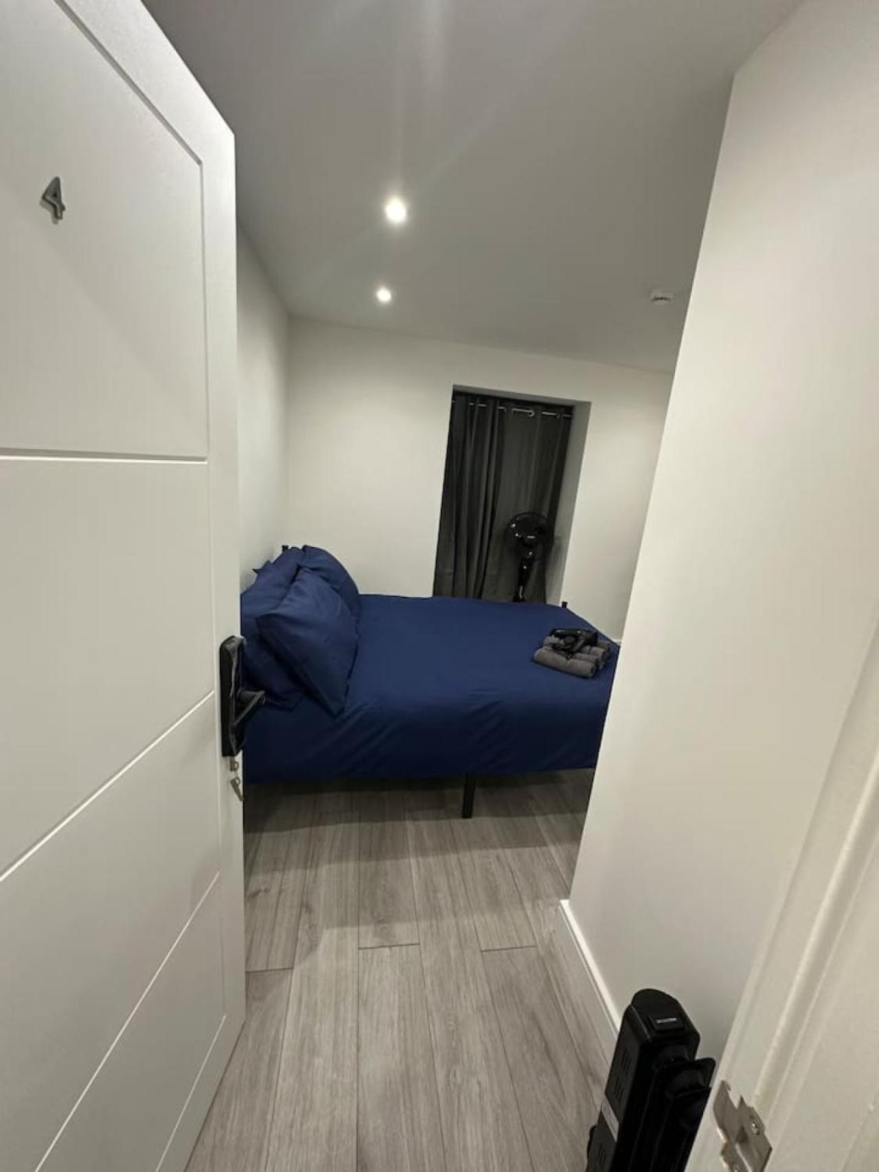 London Victoria 15 minutes away